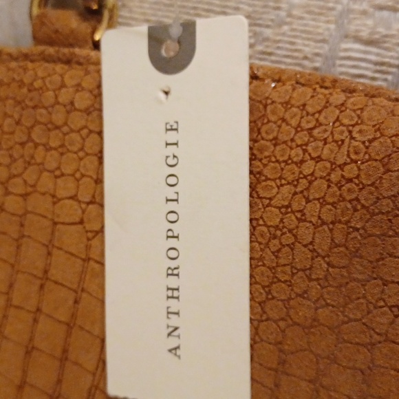 ANTHROPOLOGIE Brown Leather Wristlet Purse. - Picture 9 of 12